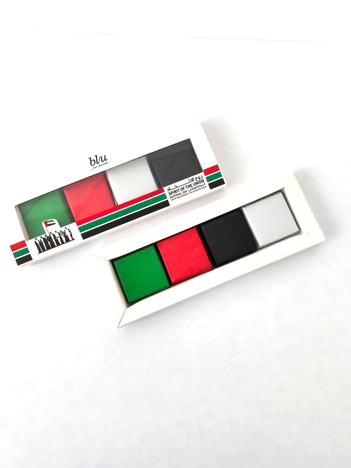 Blu Fine Chocolate Long National Day Box 4 pcs 40 g