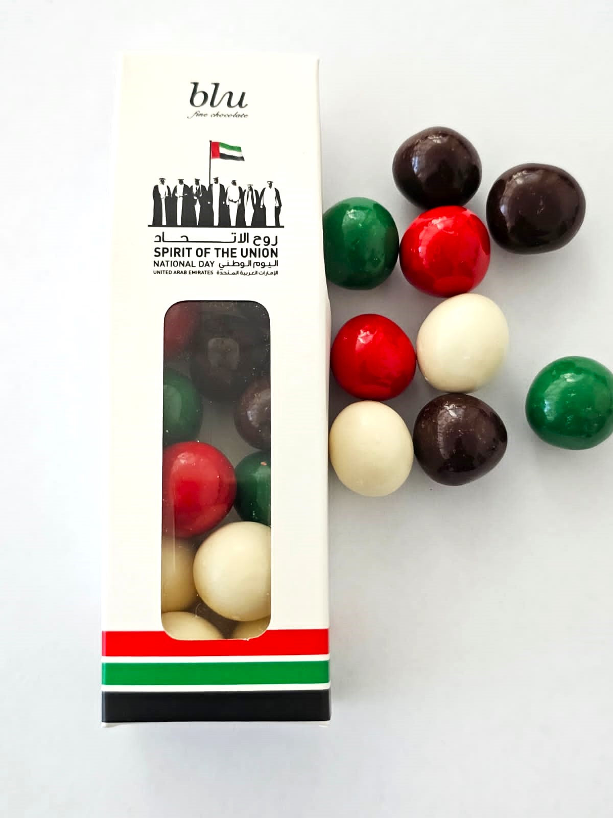 Blu Fine Chocolate Assorted Drages Pack National Day 40 g