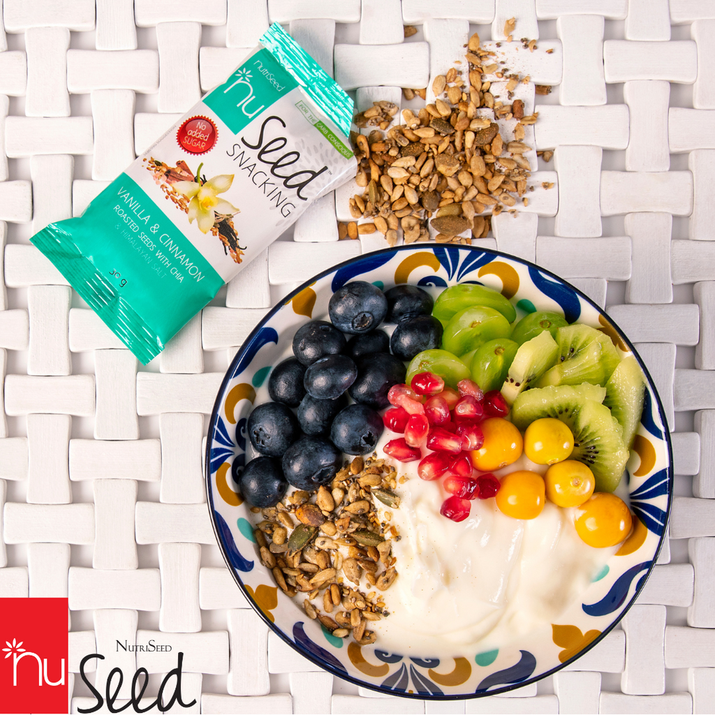 NutriSeed NuSeed Snacking Vanilla & Cinnamon Roasted Seeds With Chia & Himalayan Salt - For the Carb Conscious - High in Dietary Fibre & Protein - No Added Sugar - Gluten-Free & Keto Friendly - 30g