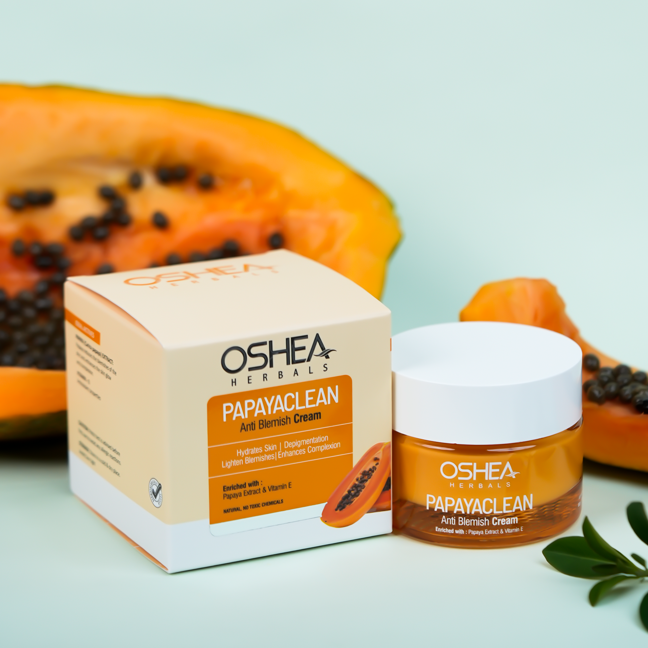 Oshea Herbals Papaya Clean Anti Blemish Cream - Hydrates Skin - Lightens Blemishes & Enhances Complexion - Enriched with Papaya Extract & Vitamin E - No Toxic Chemicals - 50 grams